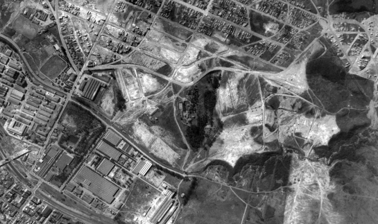 Imagem aérea de 1958, mostra o entorno do que foi o Haras Jaçatuba(ao centro).