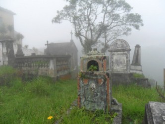 Paranapiacaba_cemiterio